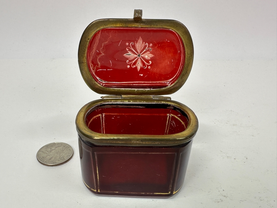 Vintage Ruby Red Glass Box With Gold Decor 2.5'W X 2.25'H [Photo 6]