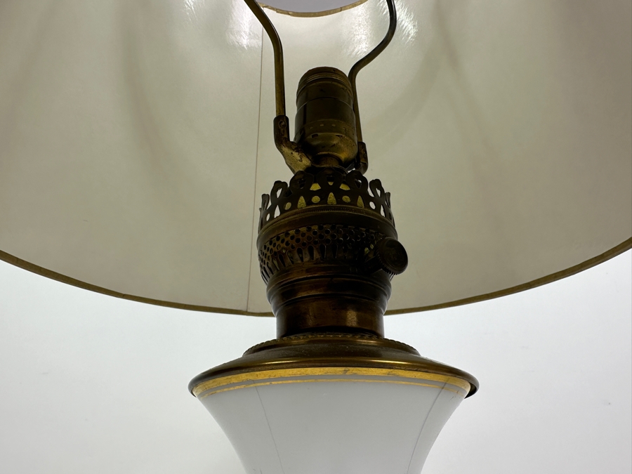 Vintage Opaline White Glass With Gold Decor Table Lamp 26'H [Photo 5]