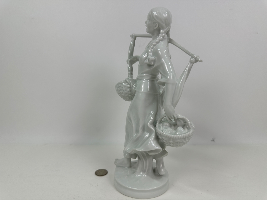Meissen (Germany) White Porcelain 'Korean Woman' Figurine By Gerhard Bochmann 11.5H Retails $2,060 [Photo 6]
