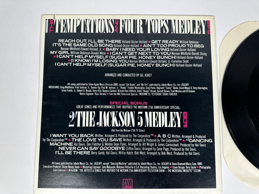 The Temptations with Four Tops Medley / The Jackson 5 Medley - Motown Records 4510MG Vinyl Record 1983 [Photo 2]
