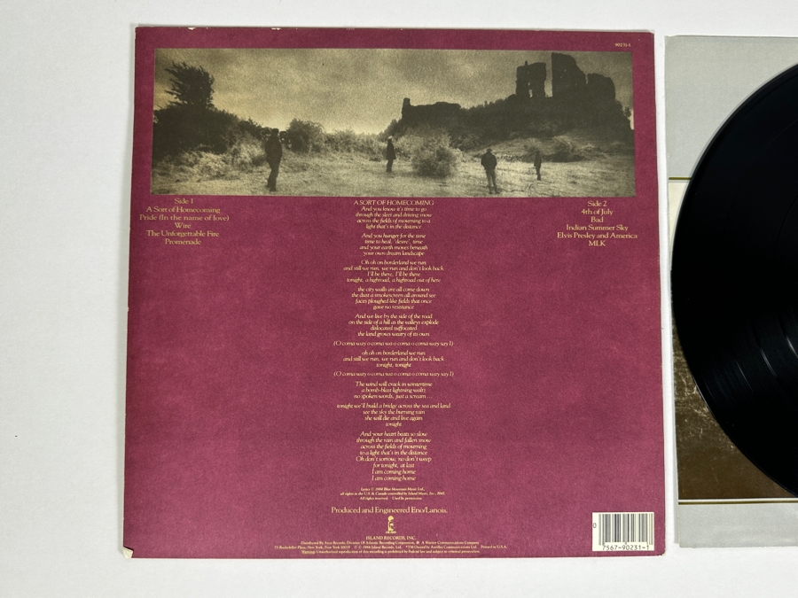 U2 - The Unforgettable Fire Island Records 7 90231-1 Vinyl Record [Photo 3]