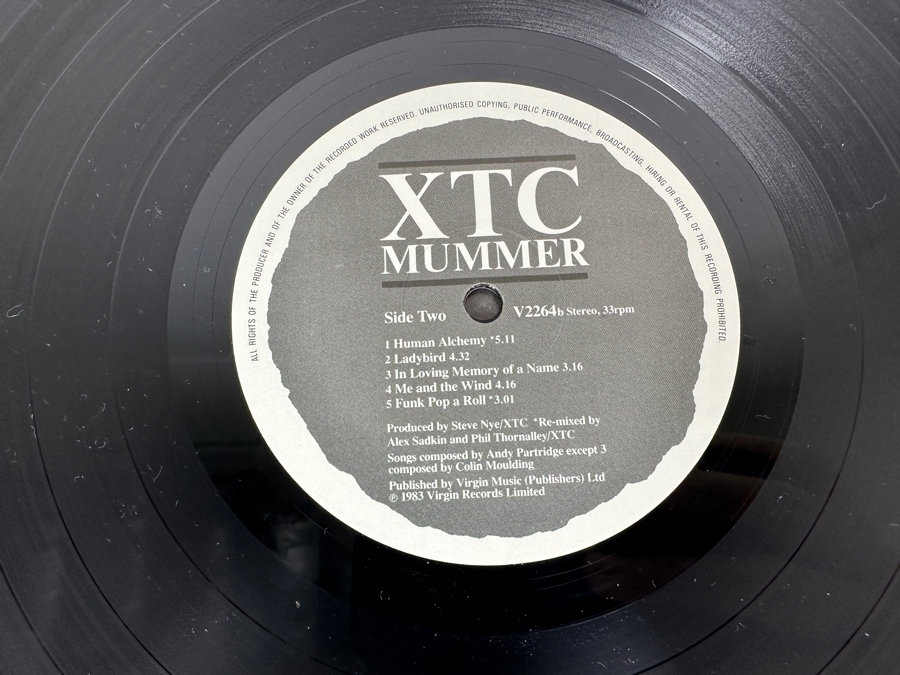 XTC - Mummer Virgin Records V2264 Vinyl Record 1983 [Photo 7]