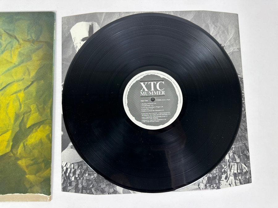 XTC - Mummer Virgin Records V2264 Vinyl Record 1983 [Photo 4]