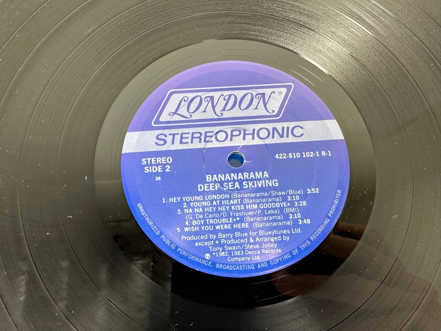 Bananarama - Deep Sea Diving London Records 422-810 102-1 R-1 Vinyl Record 1983 [Photo 7]