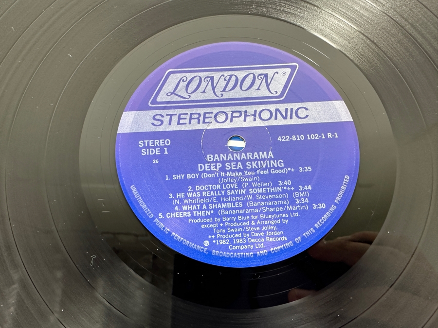 Bananarama - Deep Sea Diving London Records 422-810 102-1 R-1 Vinyl Record 1983 [Photo 5]