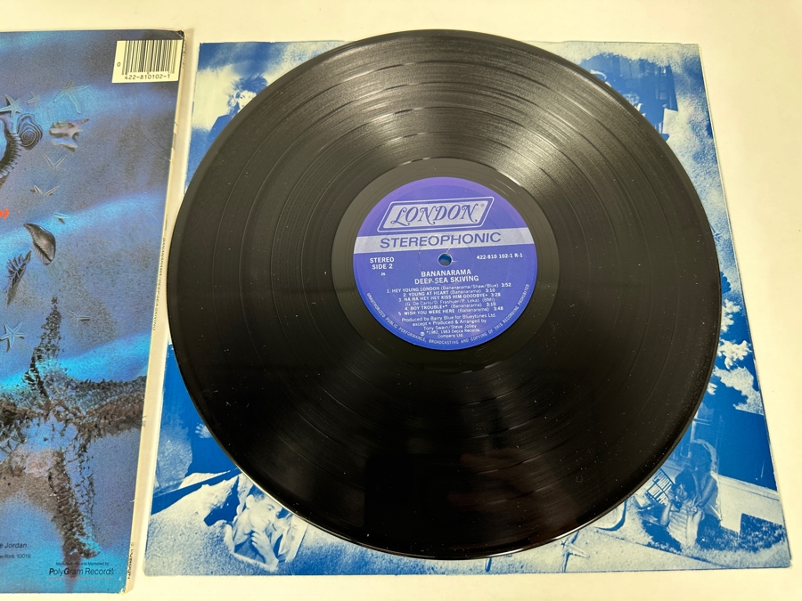 Bananarama - Deep Sea Diving London Records 422-810 102-1 R-1 Vinyl Record 1983 [Photo 6]
