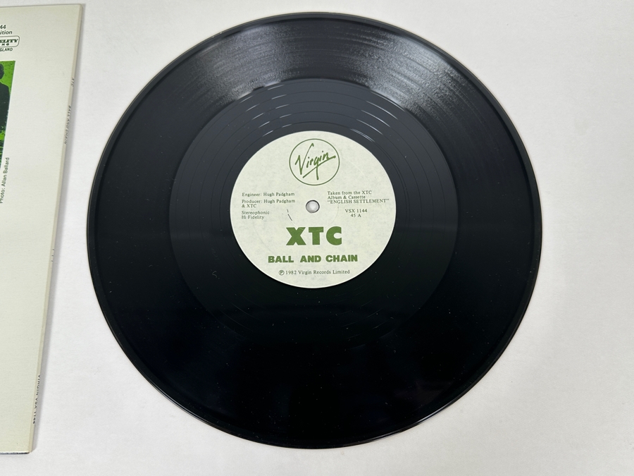 Limited Edition XTC - Ball and Chain Virgin Records VSX 1144 Vinyl Record 1982 [Photo 8]