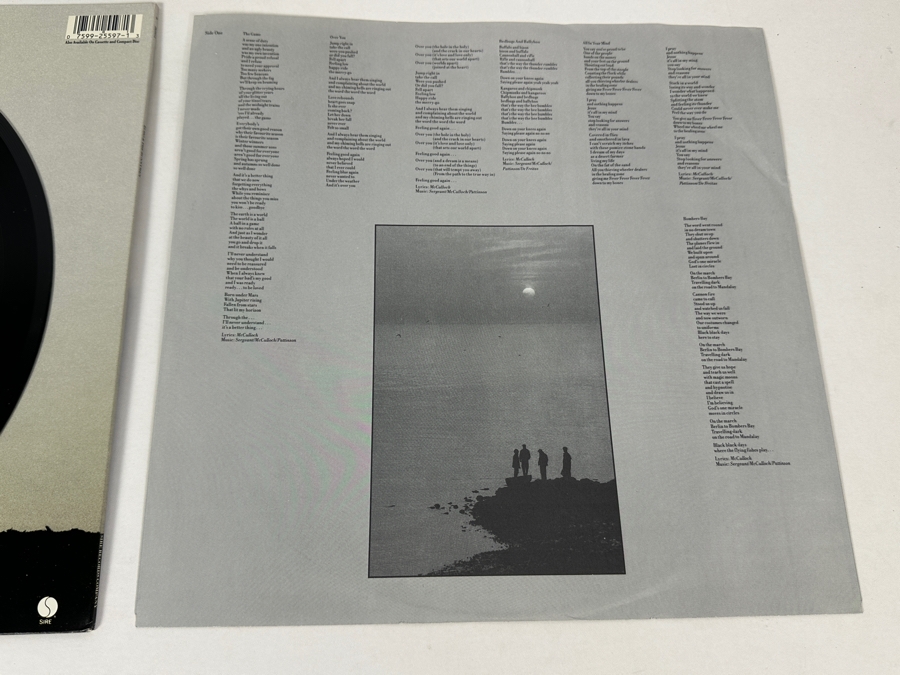 Echo & The Bunnymen - Echo & The Bunnymen 1-25597 Sire Vinyl Record 1987 [Photo 9]