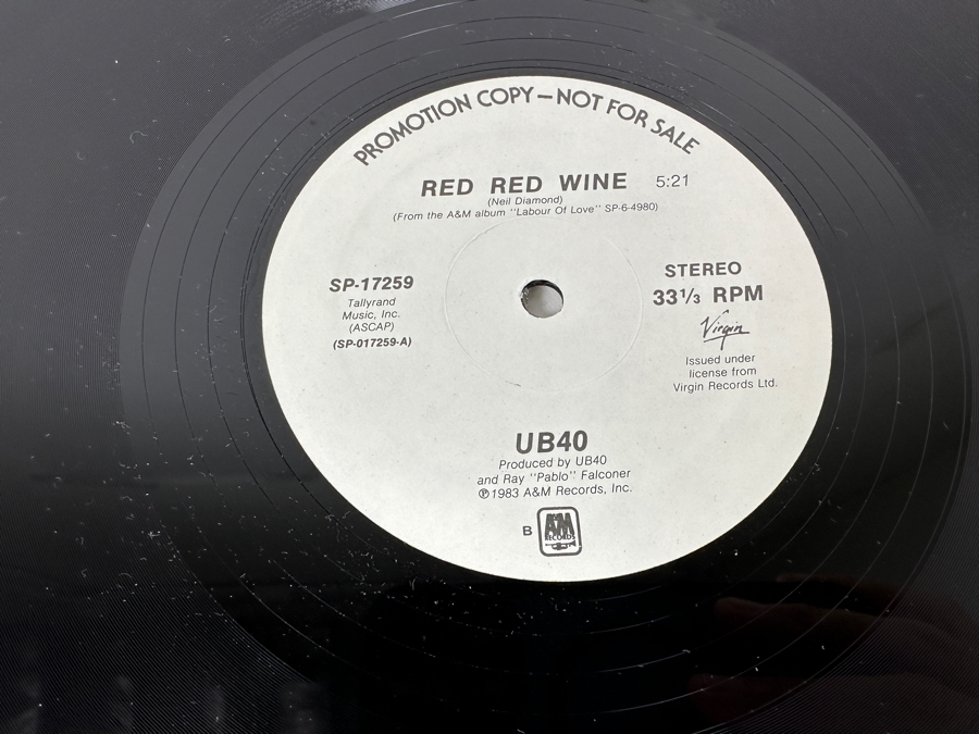 UB40 - Red Red Wine SP-17259 A&M Records Vinyl Record 1983 Promo Copy [Photo 3]