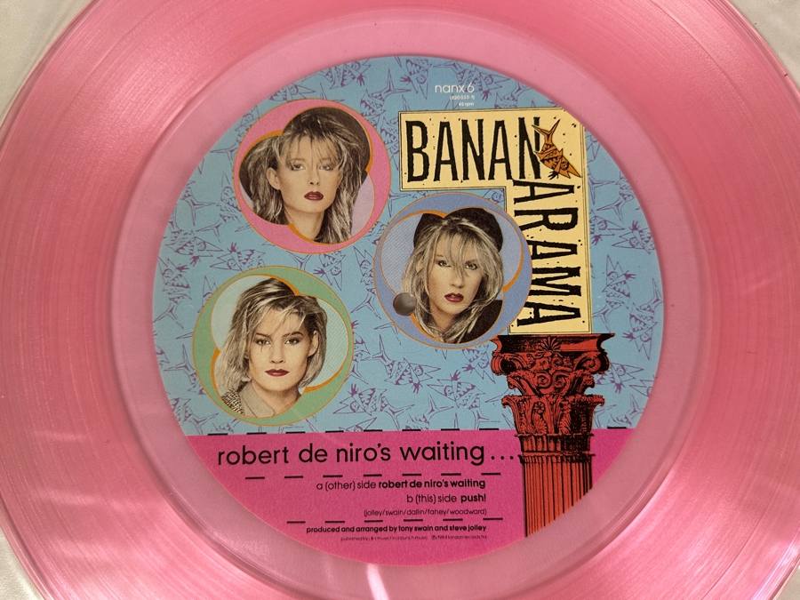 Pair Of Bananarama - Robert De Niro's Waiting Pink & Blue Picture Disc London Records Nanx 6 820 033-1 45 RPM Vinyl Record 1984 [Photo 3]