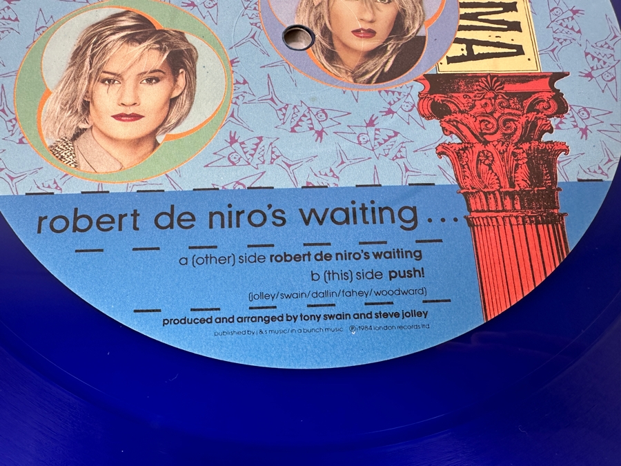 Pair Of Bananarama - Robert De Niro's Waiting Pink & Blue Picture Disc London Records Nanx 6 820 033-1 45 RPM Vinyl Record 1984 [Photo 8]