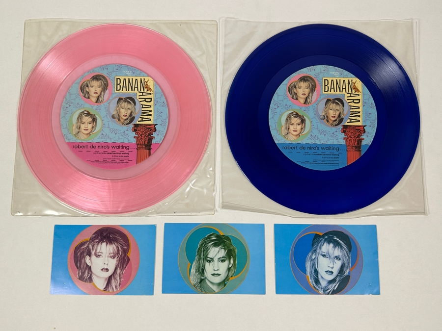 Pair Of Bananarama - Robert De Niro's Waiting Pink & Blue Picture Disc London Records Nanx 6 820 033-1 45 RPM Vinyl Record 1984 [Photo 1]