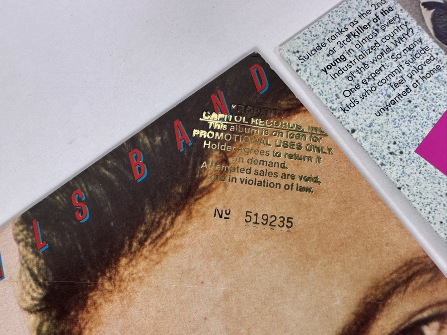 The J. Geils Band - Love Stinks SOO-17016 EMI America Records Vinyl Record 1980 Promo Copy [Photo 3]