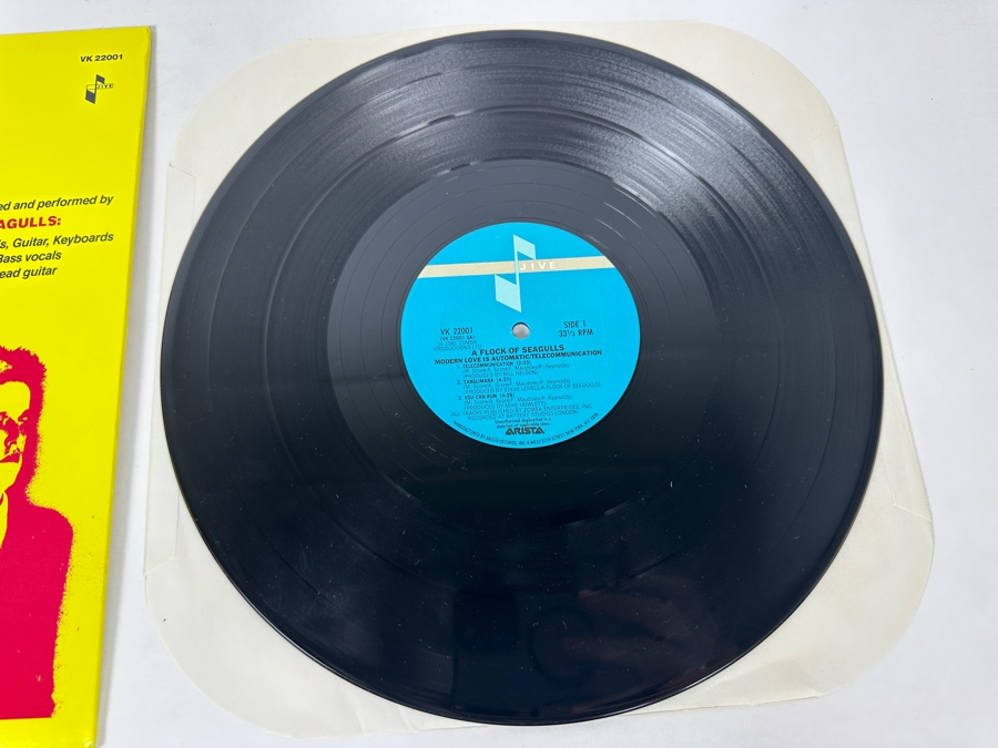 A Flock Of Seagulls - Modern Love Is Automatic / Telecommunication VK 22001 Jive Records Vinyl Record 1981 Promo Copy [Photo 5]