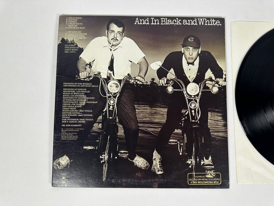 Cheap Trick - In Color AL 34884 Epic Records Vinyl Record 1977 Promo Copy [Photo 5]