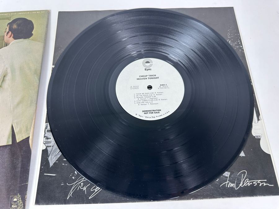 Cheap Trick - Heaven Tonight AL 35312 Epic Records Vinyl Record 1978 Promo Copy [Photo 7]