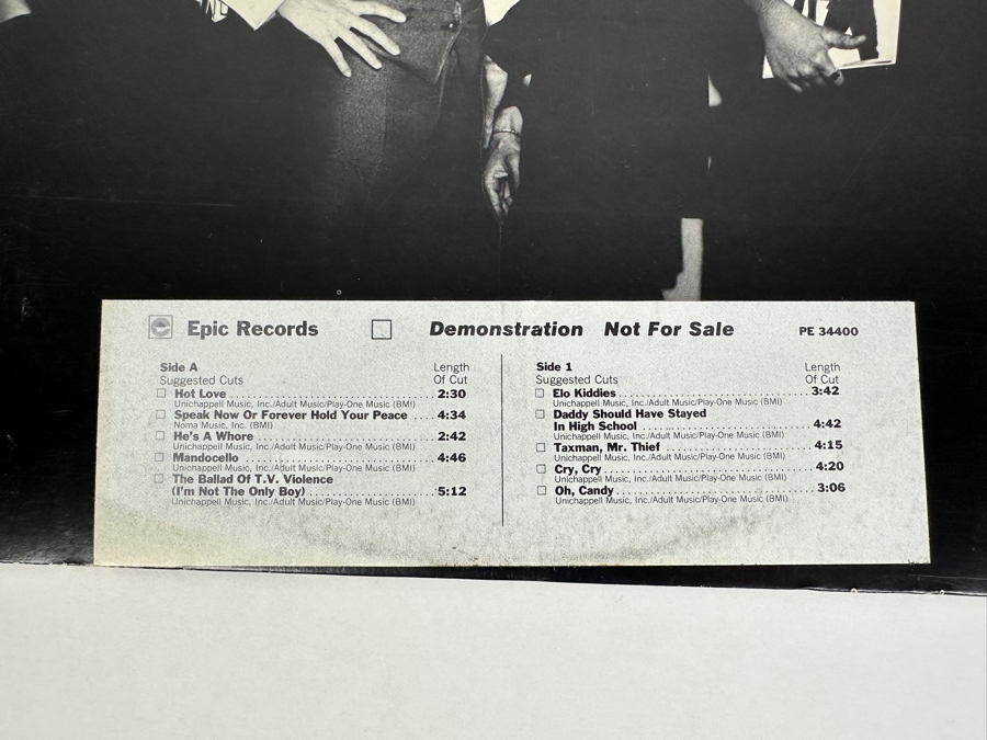 Cheap Trick - Cheap Trick AL 34400 Epic Records Vinyl Record 1977 Promo Copy [Photo 4]