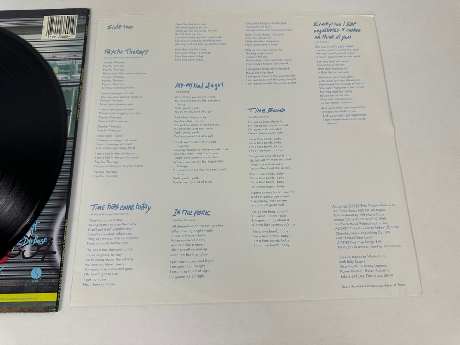 Ramones - Subterranean Jungle 1-23800 Sire Records Vinyl Record 1983 Promo Copy [Photo 10]