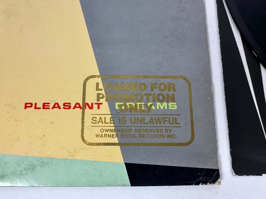 Ramones - Pleasant Dreams SRK 3571 Sire Records Vinyl Record 1981 Promo Copy [Photo 4]