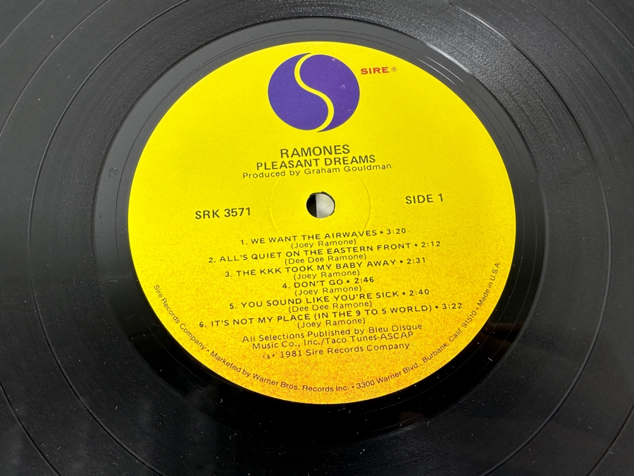 Ramones - Pleasant Dreams SRK 3571 Sire Records Vinyl Record 1981 Promo Copy [Photo 7]