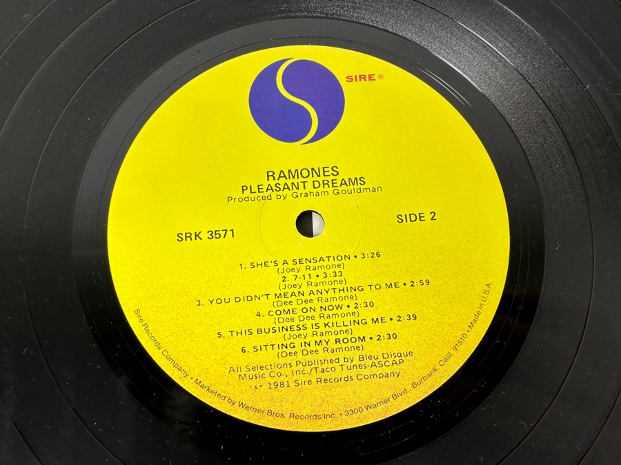 Ramones - Pleasant Dreams SRK 3571 Sire Records Vinyl Record 1981 Promo Copy [Photo 9]