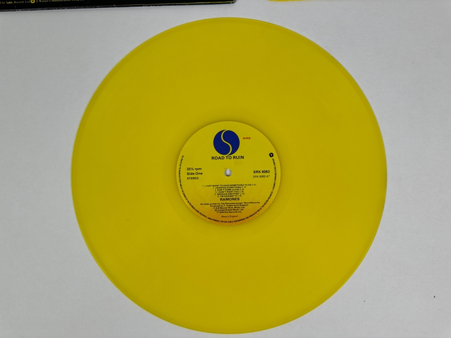 Ramones - Road To Run SRK 6063 Sire Records Vinyl Record 1978 Yellow Translucent Vinyl [Photo 9]