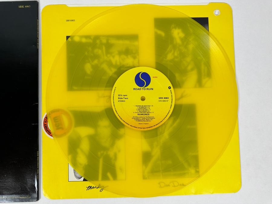 Ramones - Road To Run SRK 6063 Sire Records Vinyl Record 1978 Yellow Translucent Vinyl [Photo 6]