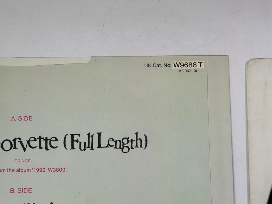 Prince - Little Red Corvette W 9688T Warner Bros Records Vinyl Record UK 1982 [Photo 5]