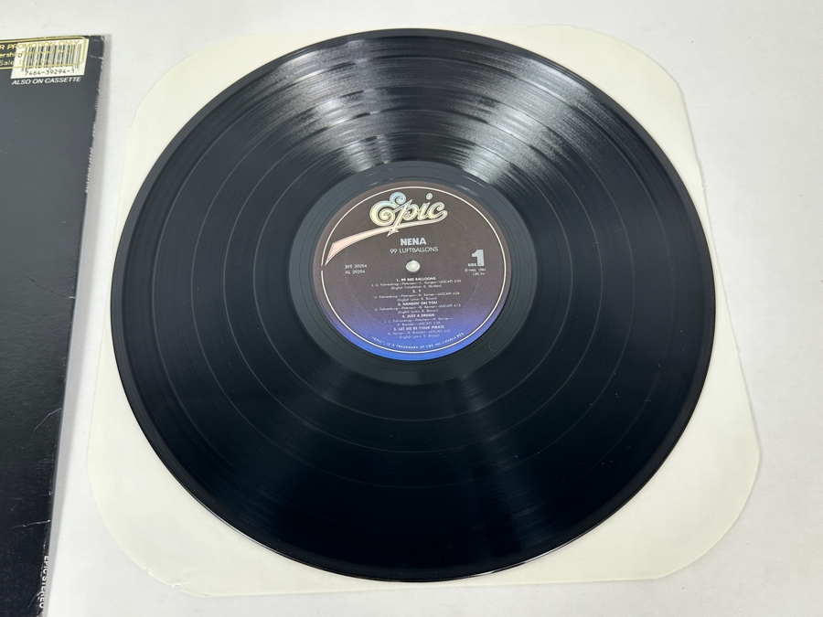 Nena - 99 Luftballons BFE 39294 Epic Records Vinyl Record 1984 Promo Copy [Photo 5]