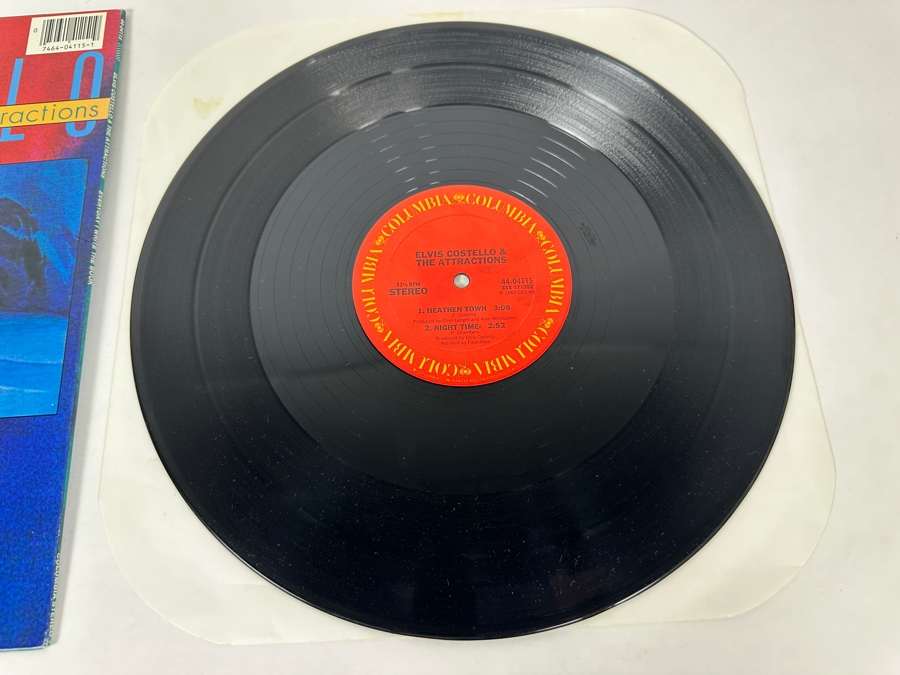 Elvis Costello & The Attractions - Everyday I Write The Book 44-04115 Columbia 12' Vinyl Record 1983 [Photo 6]