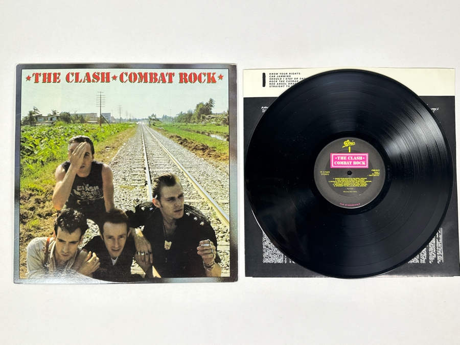 The Clash - Combat Rock FE 37689 Epic Records Vinyl Record 1982 [Photo 1]