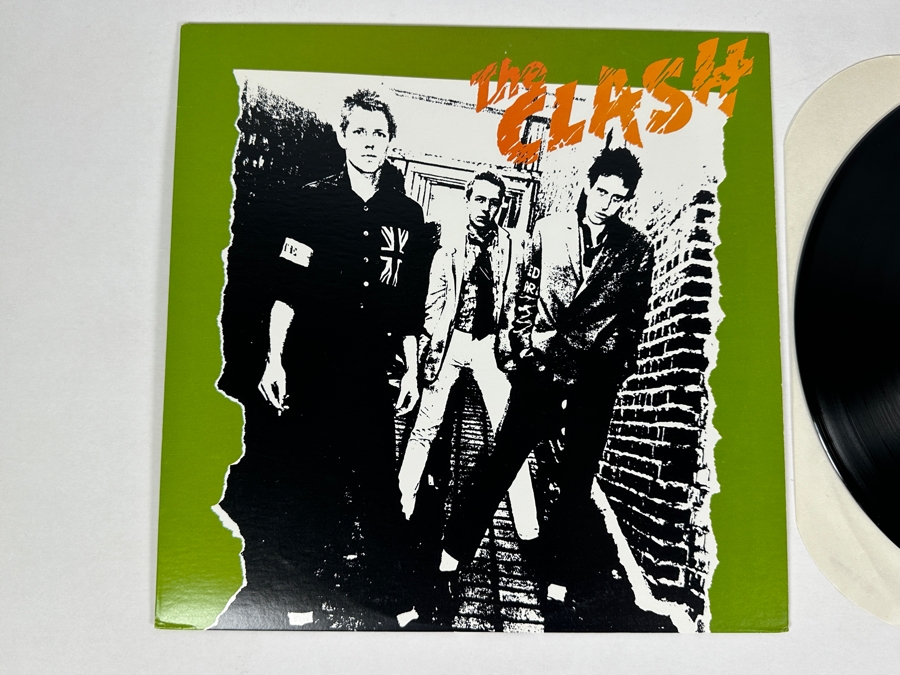 The Clash - The Clash JE 36060 Epic Records Vinyl Record 1979 [Photo 2]