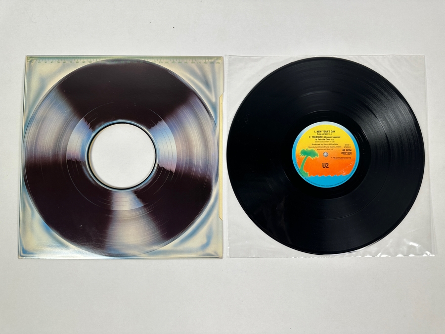 U2 - New Year's Day (Long Version) 12WIP 6848 Island Records Vinyl Record 1983 [Photo 1]