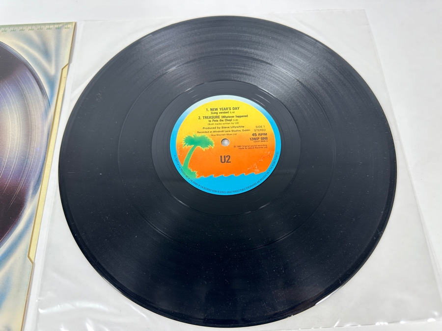 U2 - New Year's Day (Long Version) 12WIP 6848 Island Records Vinyl Record 1983 [Photo 2]