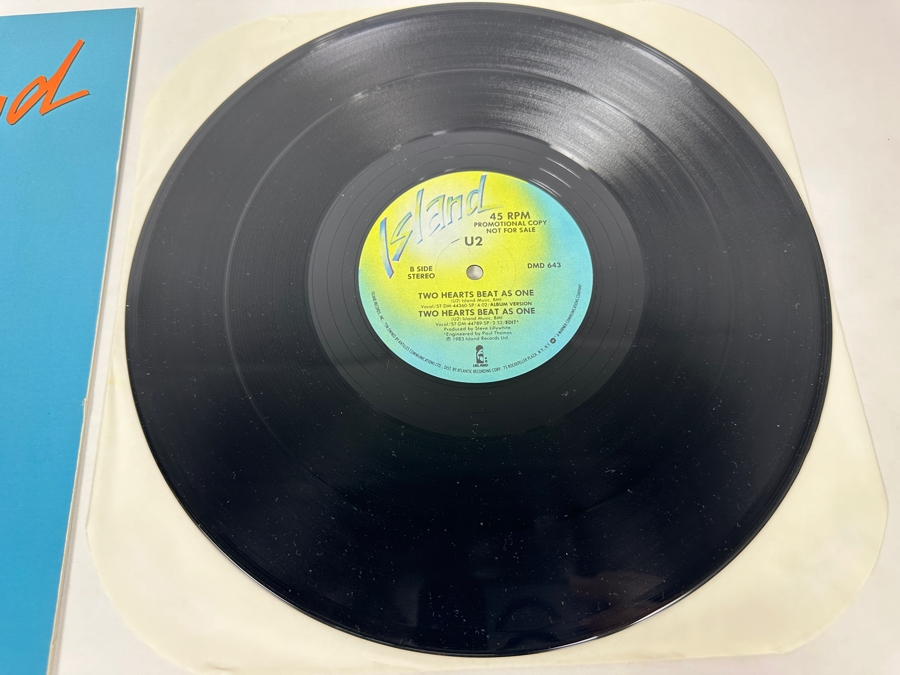 U2 - Two Hearts Beat As One DMD 643 Island Records Vinyl Record 1983 Promo Copy [Photo 5]
