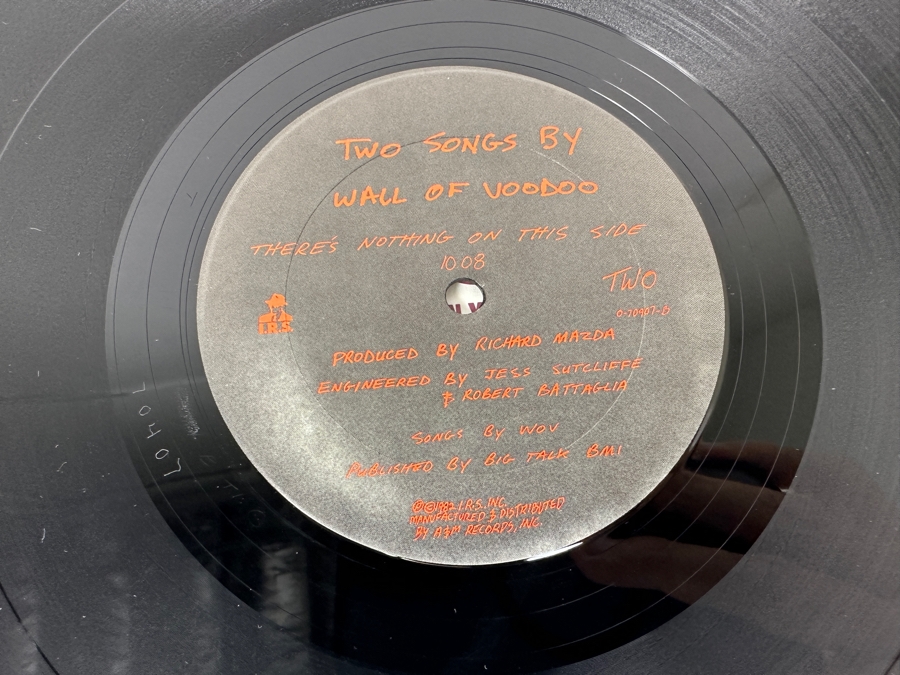Wall Of Voodoo - Two Songs By Wall Of Voodoo (Mexican Radio) 0-70407-A I.R.S. Records Vinyl Record 1982 [Photo 8]