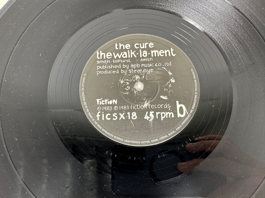 The Cure - The Upstairs Room / The Dream / The Walk / Lament Ficsx 18 Fiction Records 45 RPM Single Vinyl Record UK Import [Photo 7]