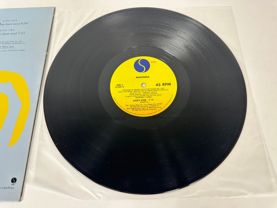 Madonna - Borderline 0-20212 Sire Records Maxi-Single 45 RPM 12' Vinyl Record 1983 Promo Copy [Photo 7]