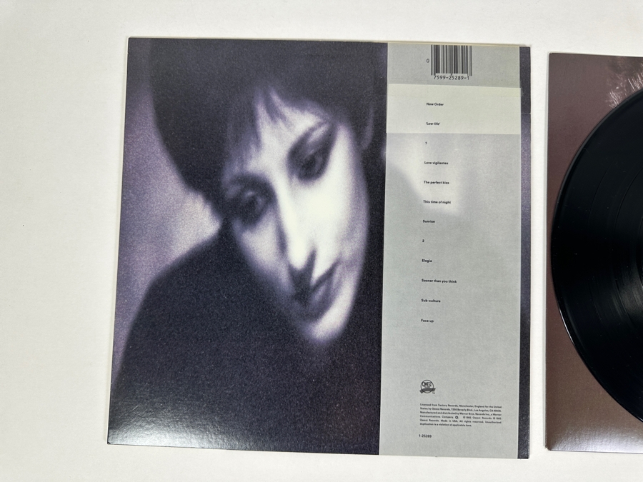 New Order - Low-life 1-25289 Qwest Records Vinyl Record 1985 [Photo 3]