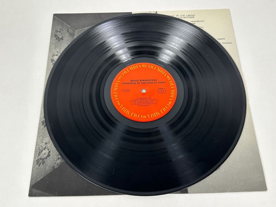 Bruce Springsteen - Darkness On The Edge Of Town JC 35318 Columbia Records Vinyl Record 1978 [Photo 6]
