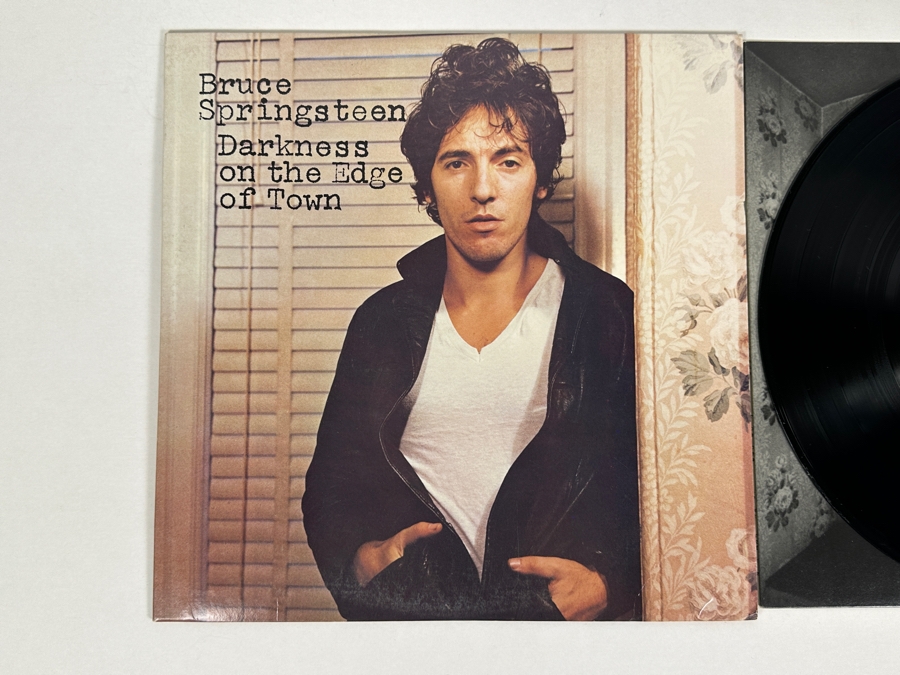 Bruce Springsteen - Darkness On The Edge Of Town JC 35318 Columbia Records Vinyl Record 1978 [Photo 2]