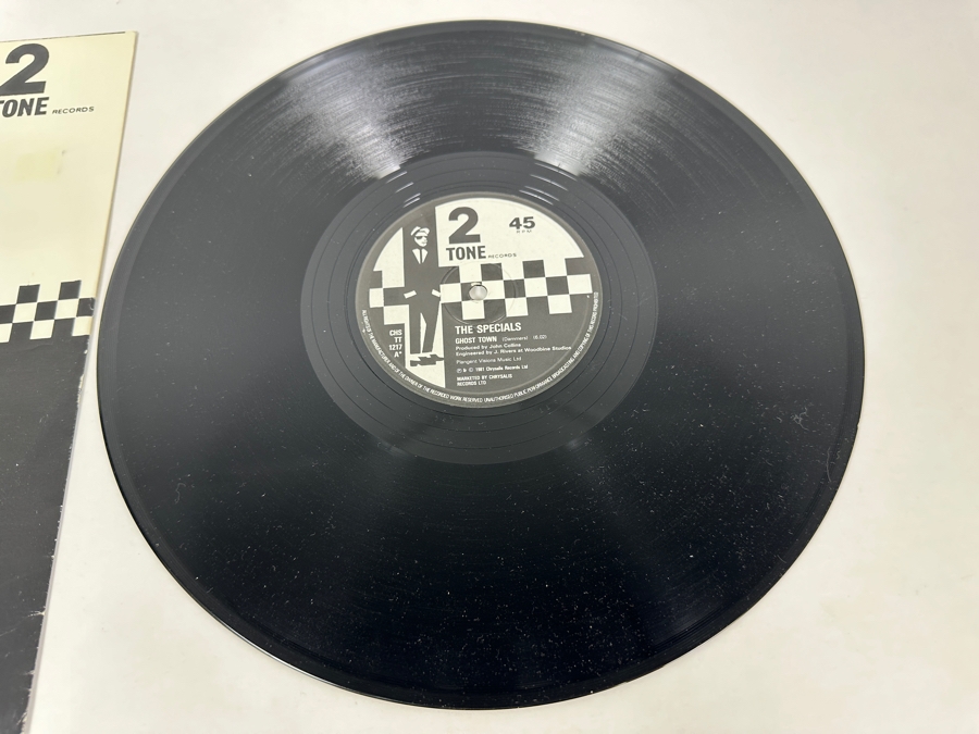The Specials - Ghost Town CHS TT 1217 Chrysalis Records Vinyl Record 1981 UK Import [Photo 3]