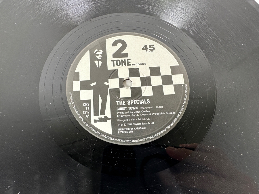 The Specials - Ghost Town CHS TT 1217 Chrysalis Records Vinyl Record 1981 UK Import [Photo 4]