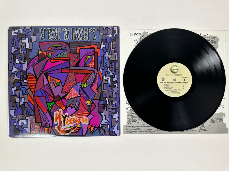 Siouxsie And The Banshees - Hyaena GHS 24030 Geffen Records Vinyl Record 1984 [Photo 1]