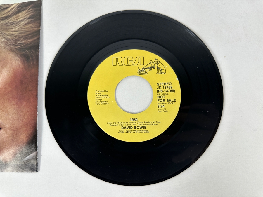 David Bowie - 1984 JK-13769 RCA 45 RPM Vinyl Record 1974 Promo Copy [Photo 4]