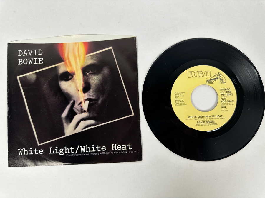David Bowie - White Light / White Heat JK-13660 RCA Records 45 RPM Vinyl Record 1983 Promo Copy [Photo 2]