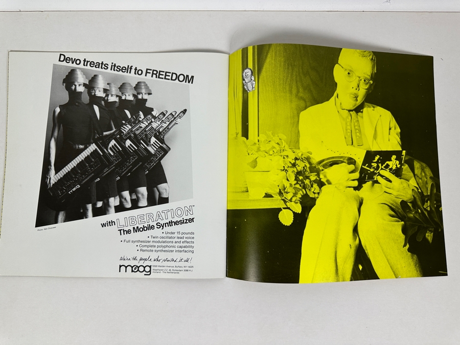 Rare DEVO New Traditionalists 1981 Official Concert Tour Program With Unpunched Paper Dolls 11.75 X 11.75 [Photo 15]