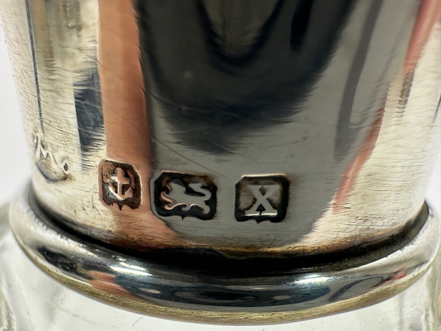 Just Added - Antique 1922 Birmingham England Sterling Silver & Tortoiseshell Lidded Perfume Scent Bottle 2.25'H [Photo 12]