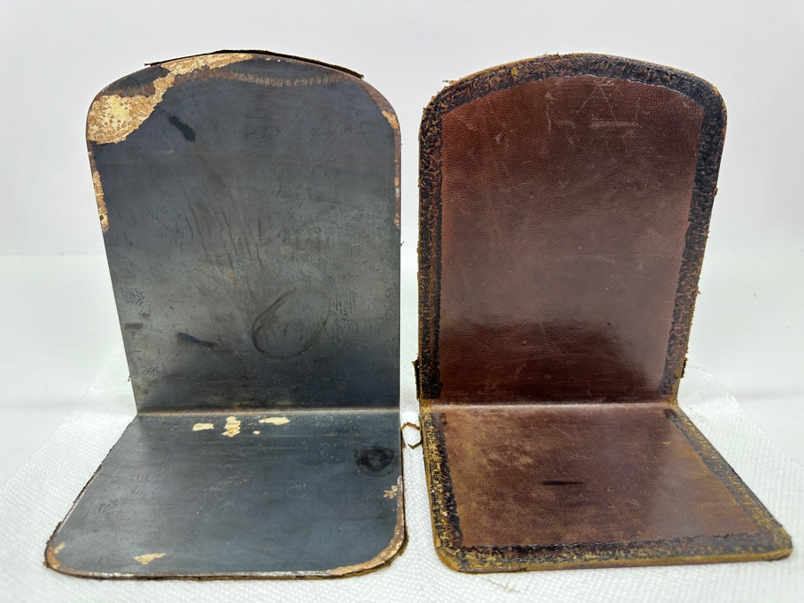 Just Added - Pair Of Vintage Italian Leather & Metal Lion Head Bookends 5.5'W X 7'H [Photo 6]