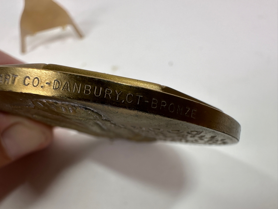 Just Added - Vintage 1985 Medallic Art Co. Bronze Statue Of Liberty Calendar Medallion 3'W [Photo 9]